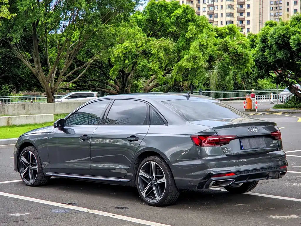 Audi A4L — миниатюра 15