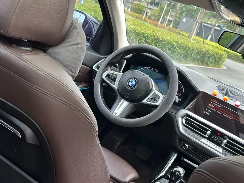 BMW 3 Series — миниатюра 10