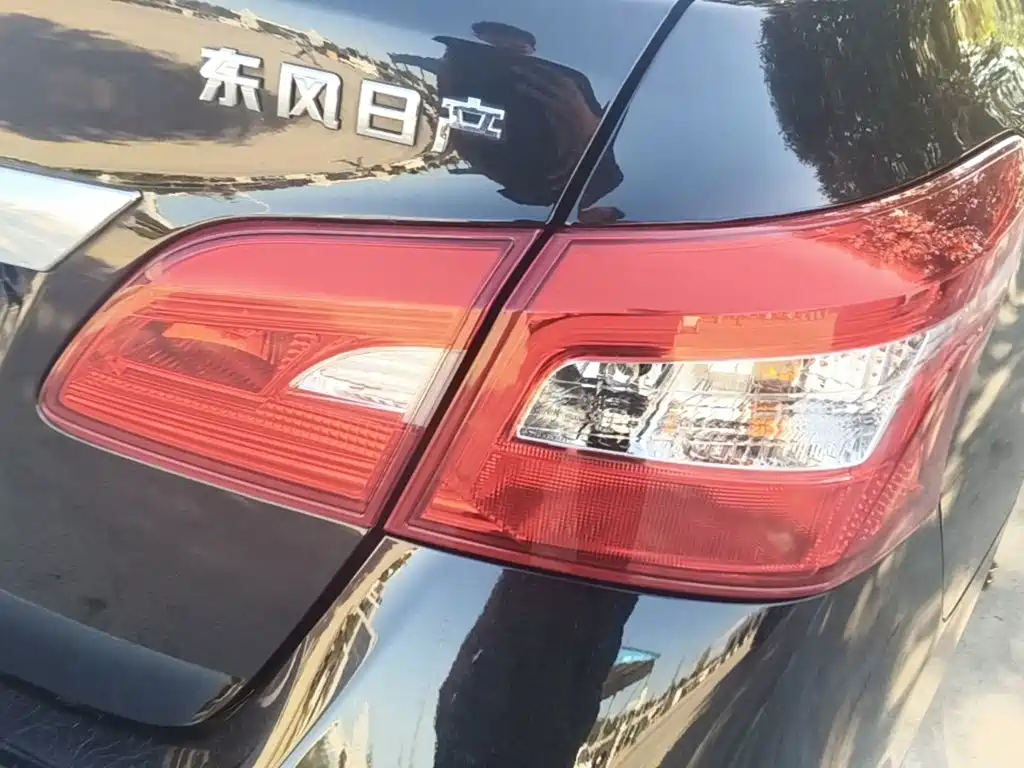 Nissan Sylphy — миниатюра 8