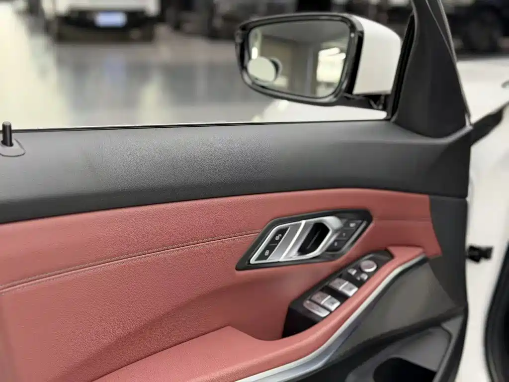 BMW 3 Series — миниатюра 16