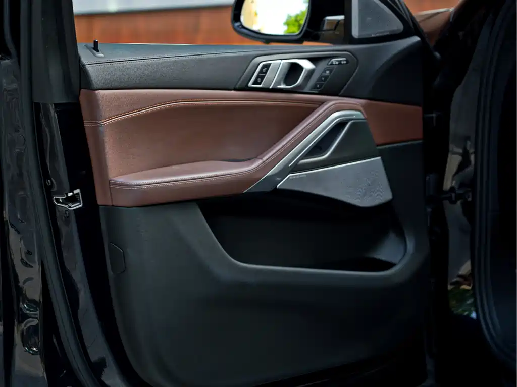 BMW X6 2021 xDrive30i M Sport