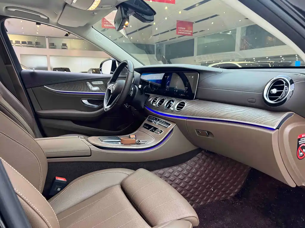 Mercedes-Benz E-Class E 2023 E 260 L
