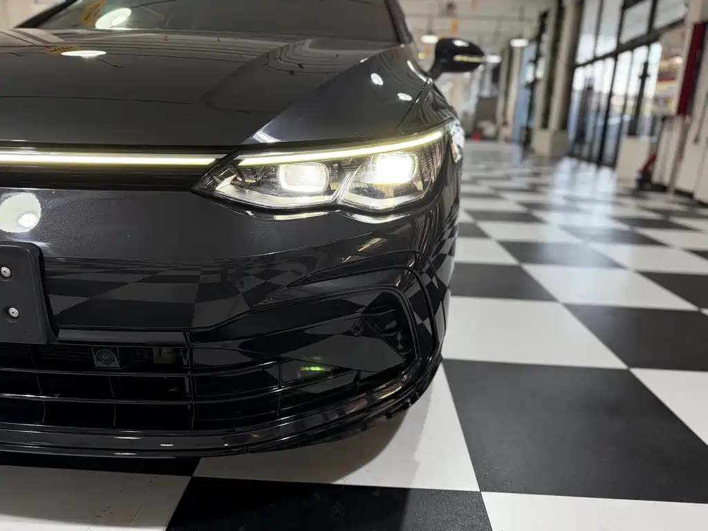 Volkswagen Golf — миниатюра 15