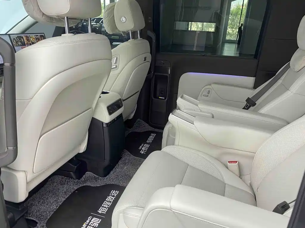 Li Auto Li MEGA — миниатюра 18
