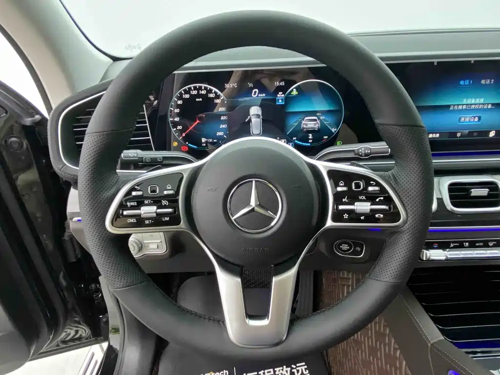 Mercedes-Benz GLE (Import) — миниатюра 16