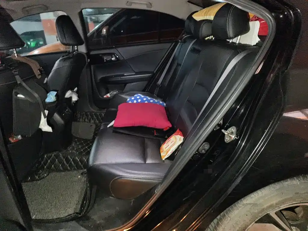 Honda Accord — миниатюра 15