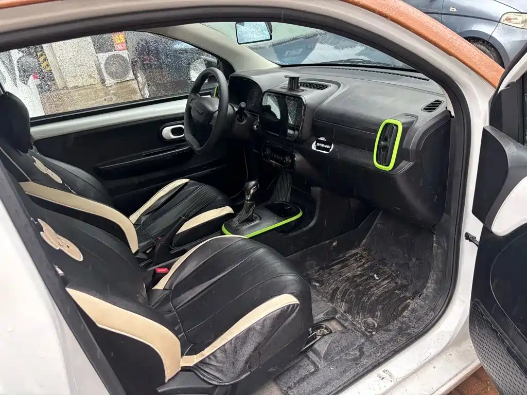 Roewe Clever — миниатюра 4