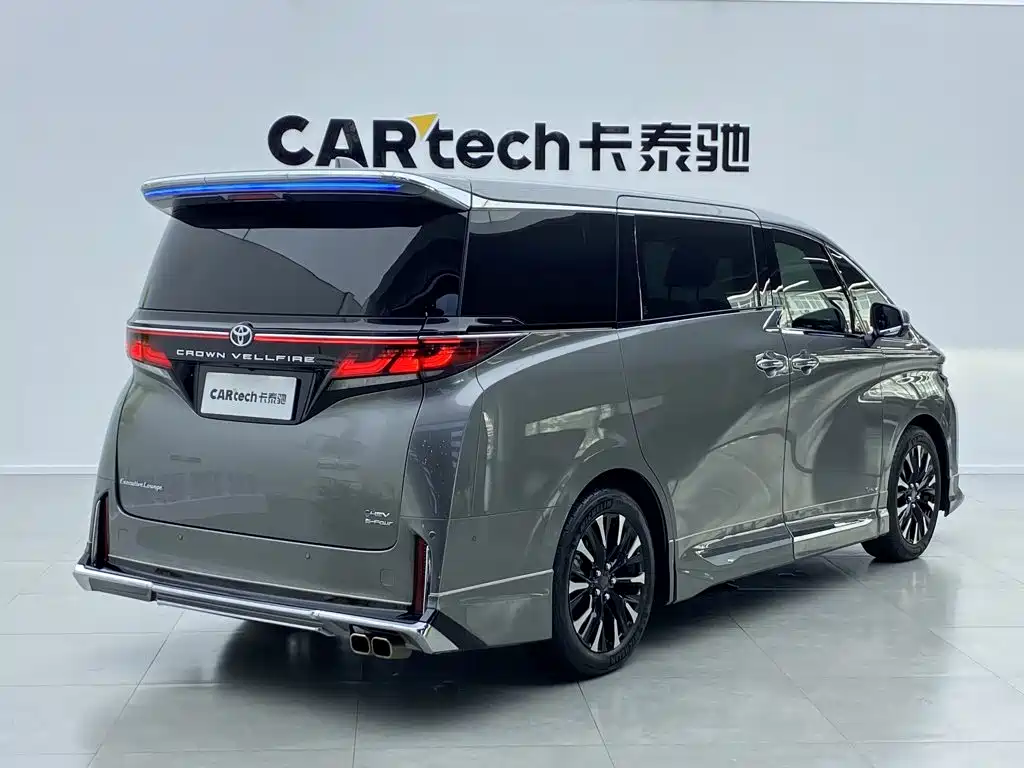 Toyota Vellfire — миниатюра 4