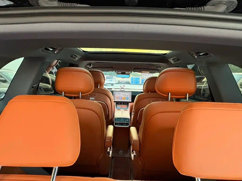 AITO AITO M8 — миниатюра 9
