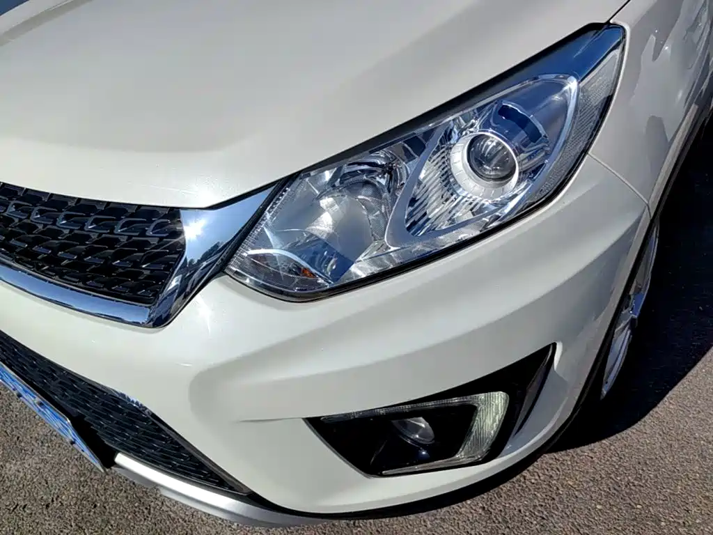 BAIC Senova X35 — миниатюра 24