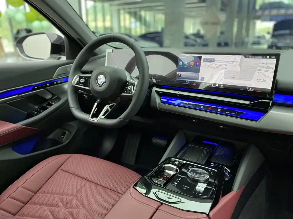 BMW 5 Series — миниатюра 34