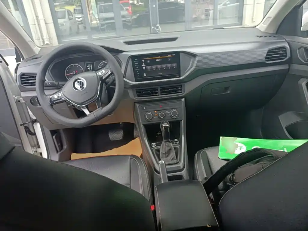 Volkswagen T-Cross — миниатюра 10
