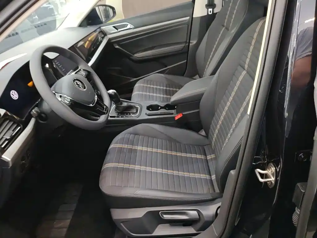 Volkswagen Lavida — миниатюра 15