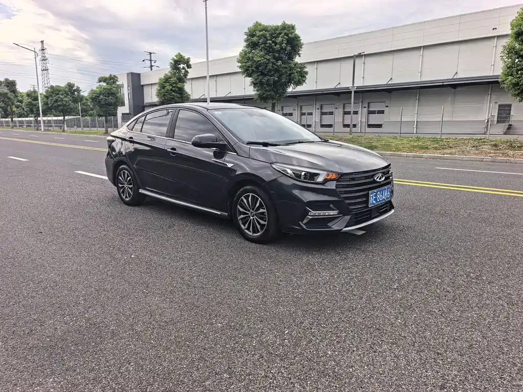 Chery Arrizo 5 PLUS — миниатюра 3