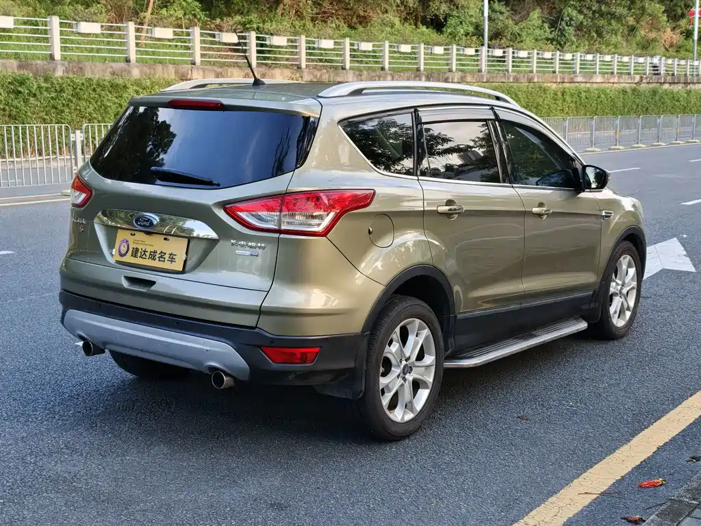 Ford Kuga 2.0L GTDi 4WD Sport Type, фото 4