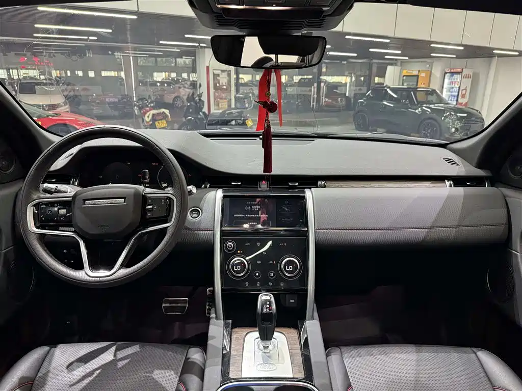 Land Rover Discovery Sport Hybrid — миниатюра 27