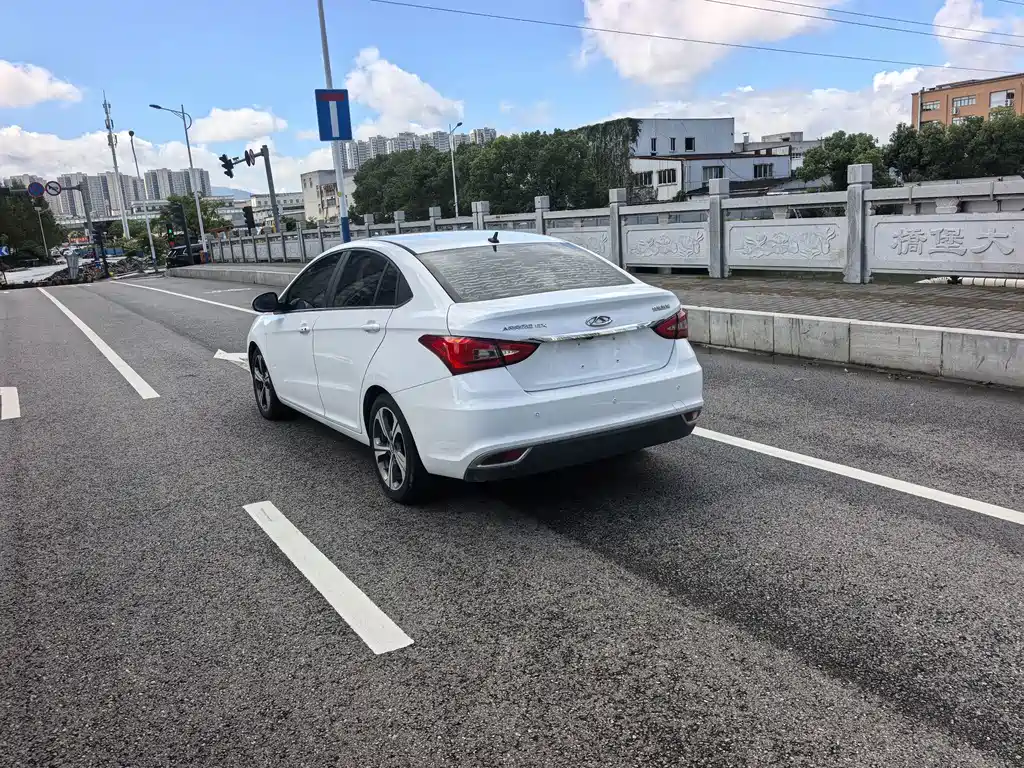 Chery Arrizo 5 — миниатюра 4