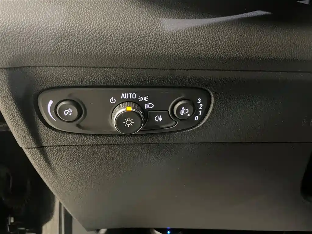 Buick Envision S — фотографии объявления, Фото 18