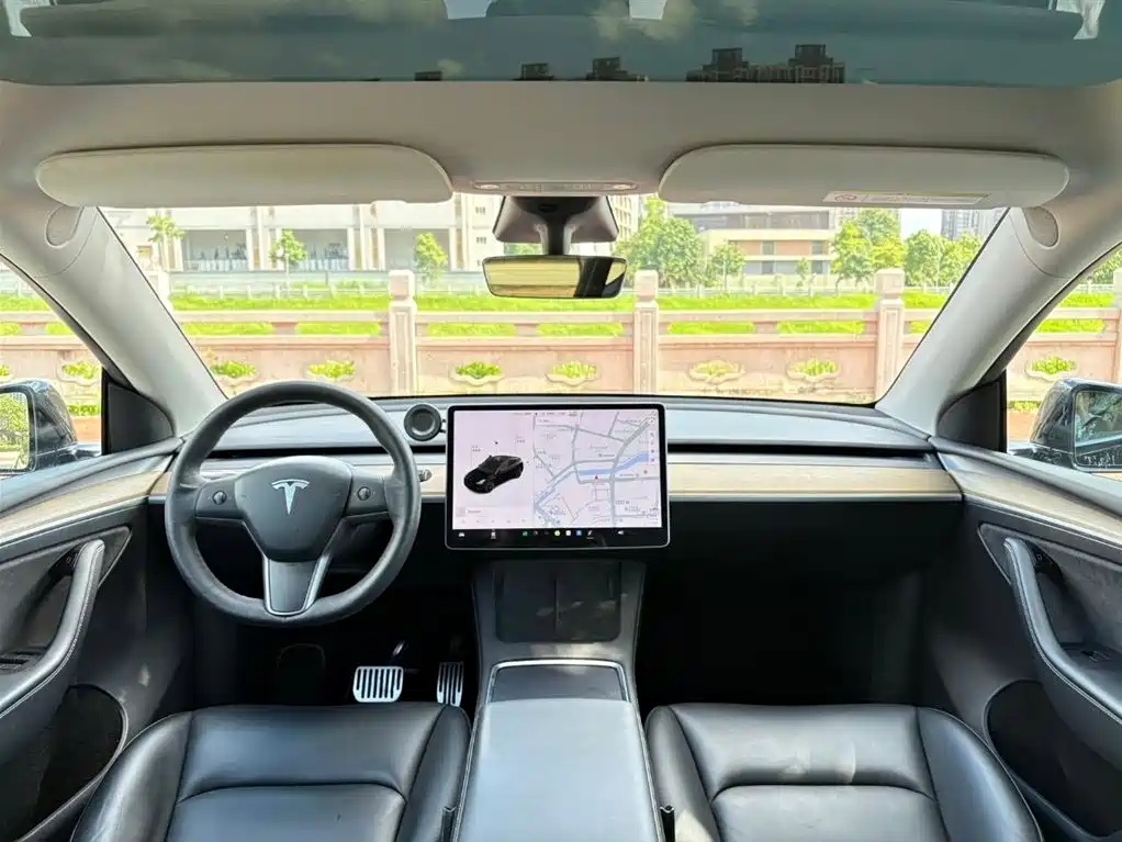 Tesla Model Y 2021 3D7