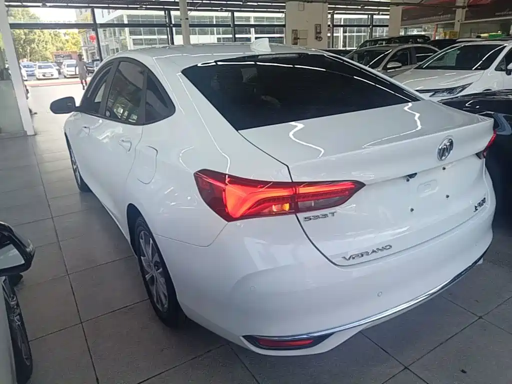 Buick Verano — миниатюра 5