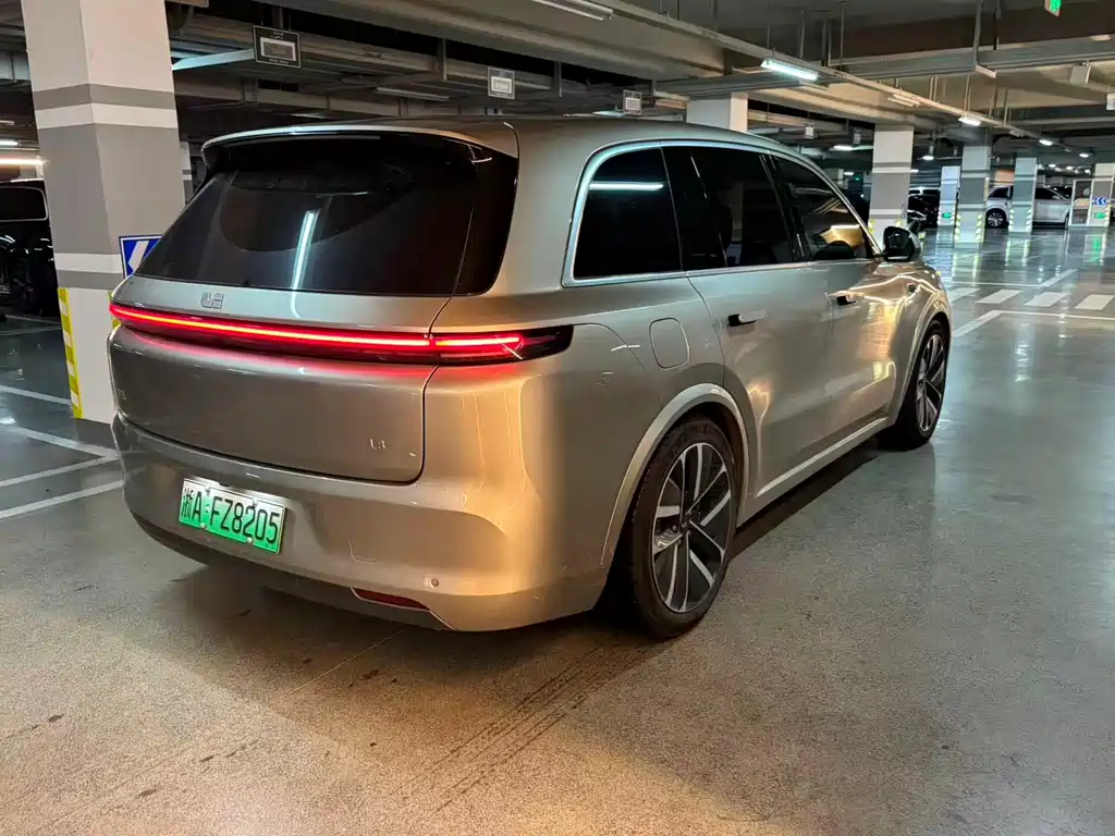 Li Auto Li L8 — миниатюра 9