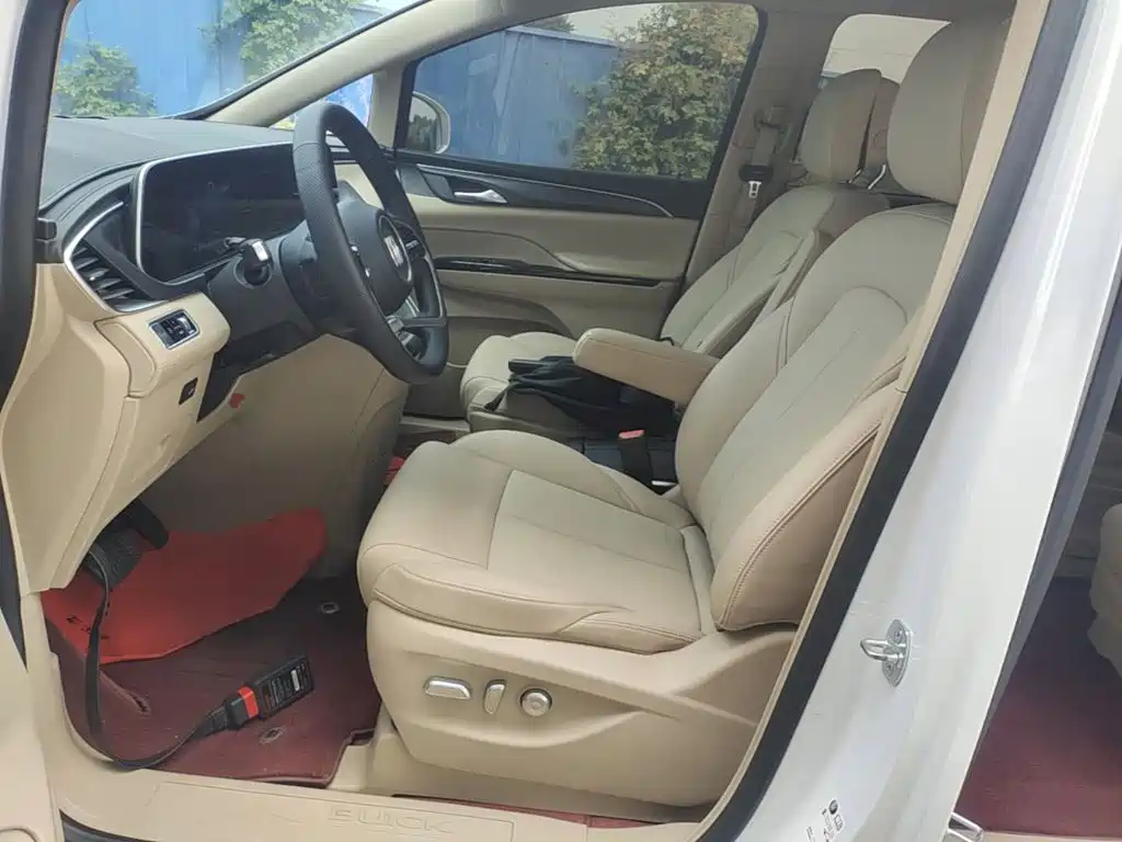 Buick GL8 Hybrid — миниатюра 15