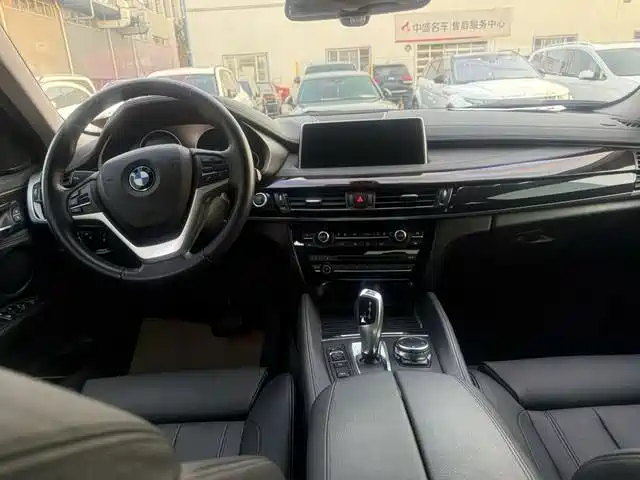 BMW X6 — миниатюра 7