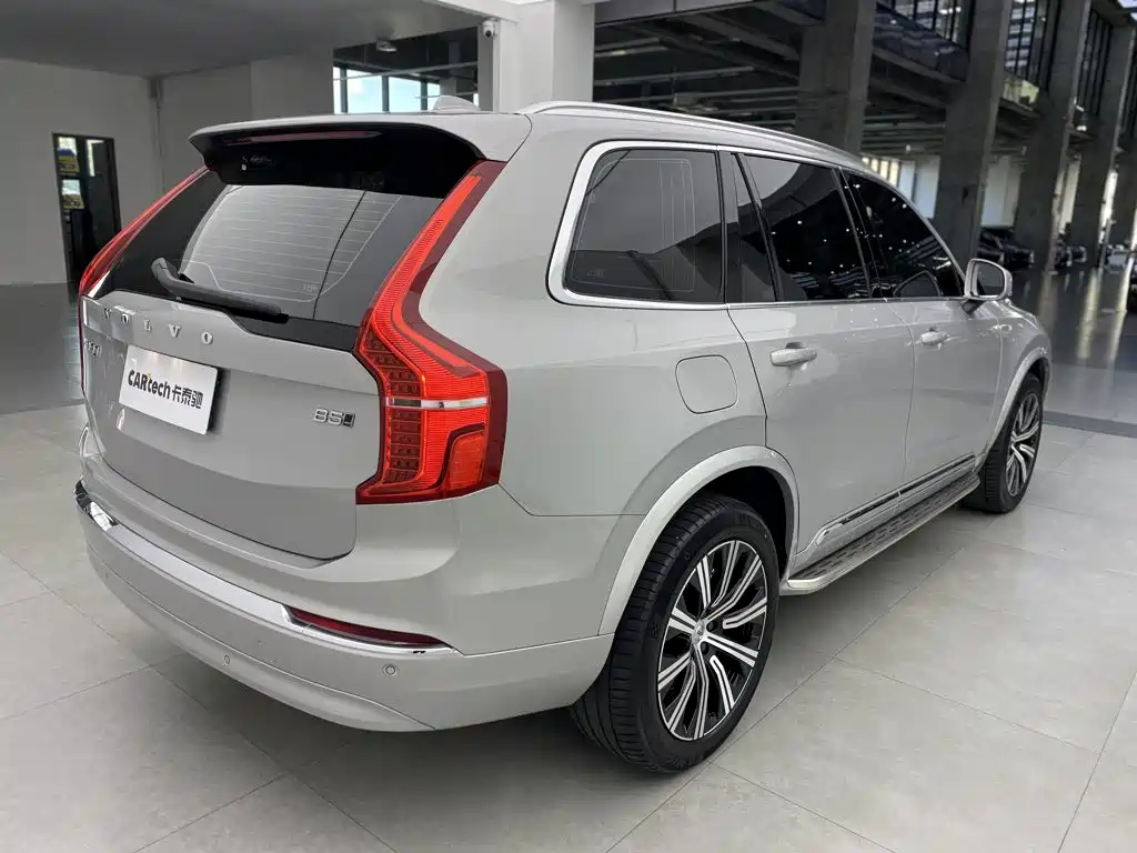 Volvo XC90 — миниатюра 3