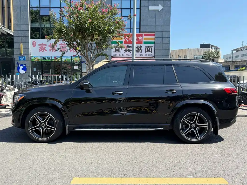 Mercedes-Benz GLS — миниатюра 3