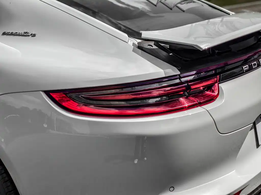 Porsche Panamera — миниатюра 9