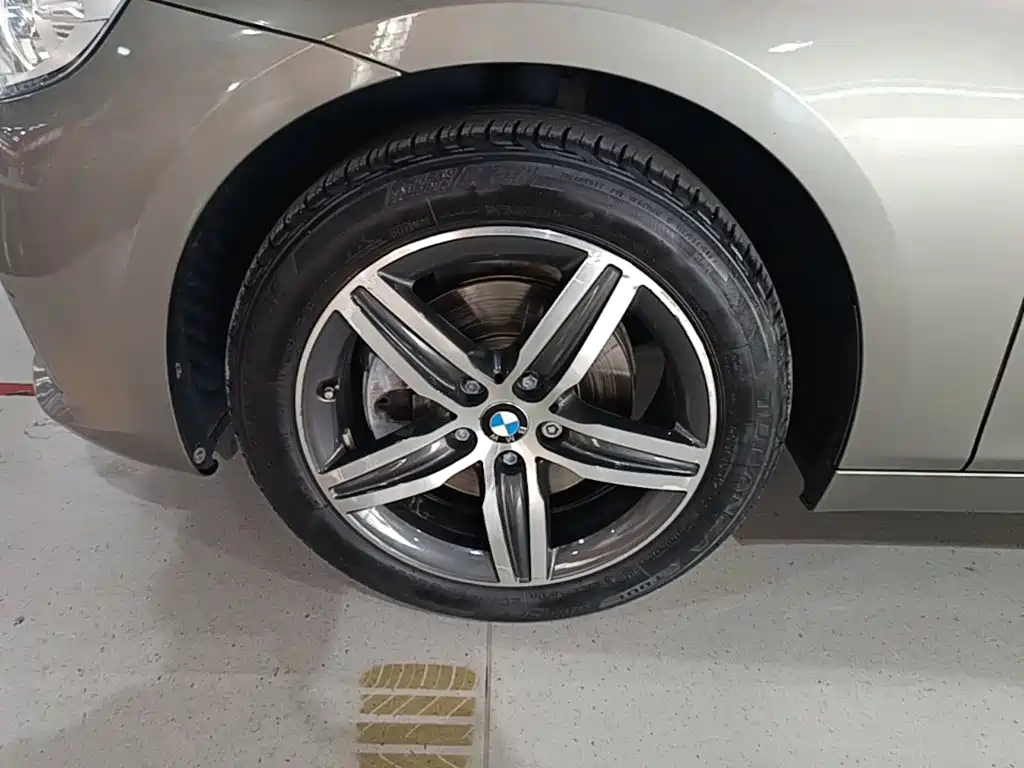 BMW 2 Series Active Tourer (Import) — миниатюра 23