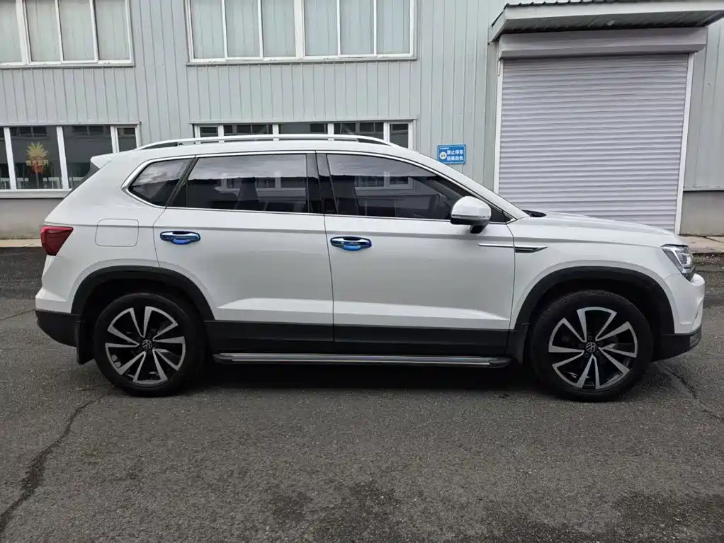Volkswagen Tharu — миниатюра 6
