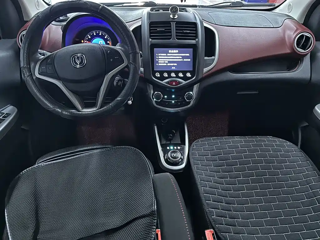 Changan BenBen — миниатюра 6