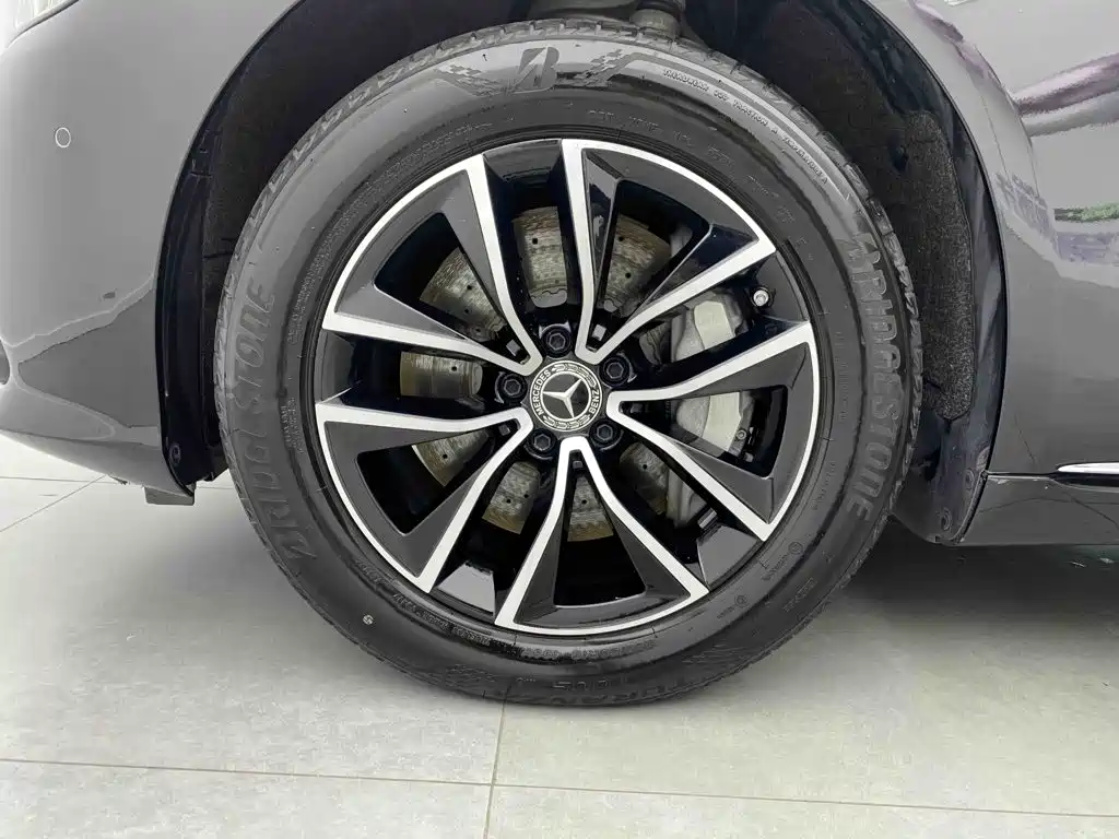 Mercedes-Benz S-Class — миниатюра 8