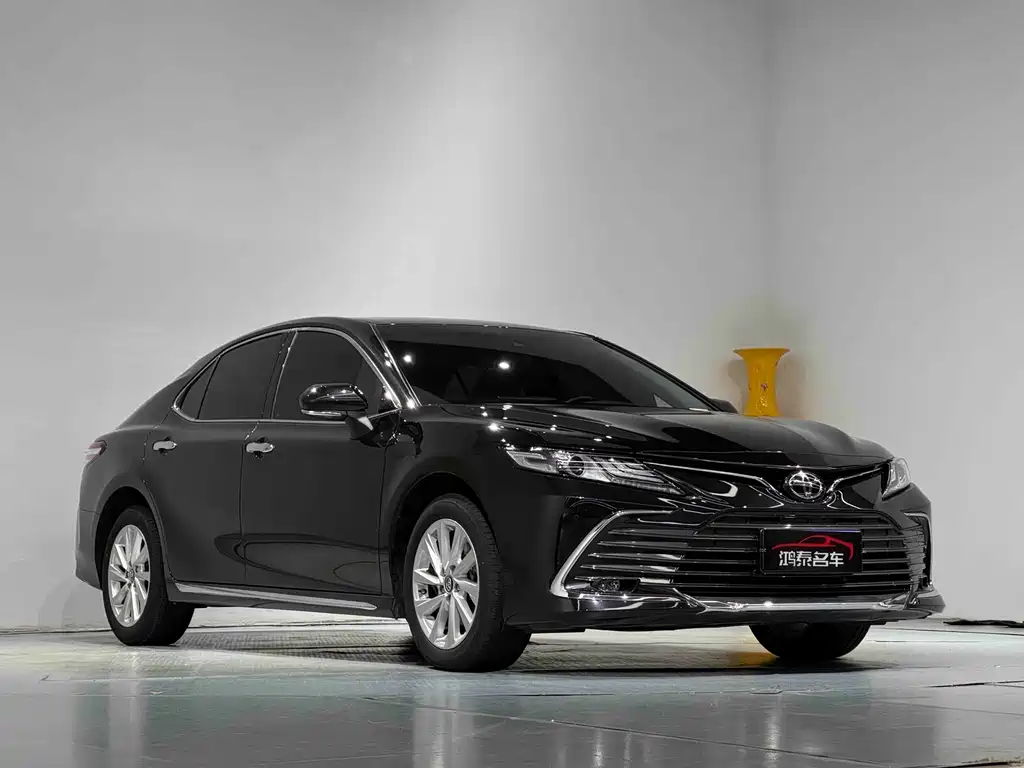 Toyota Camry 2023 2.0G Luxury