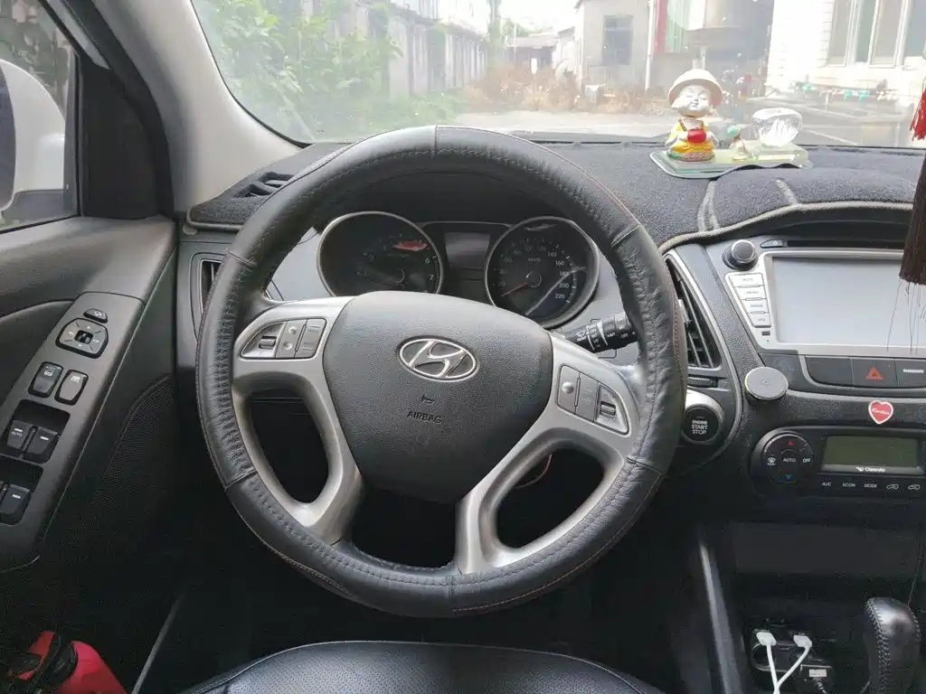 Hyundai ix35 — миниатюра 11