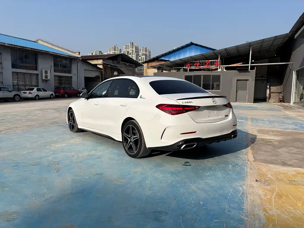 MERCEDES-BENZ C CLASS