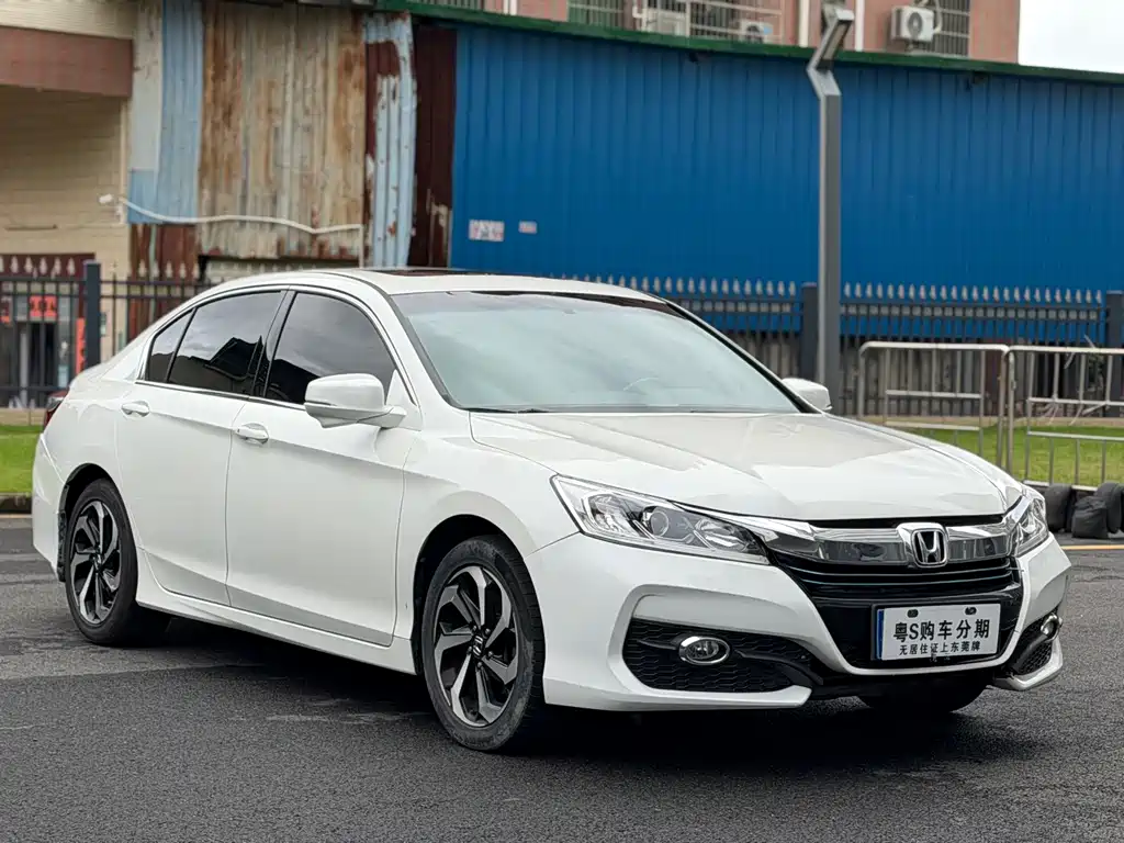 Honda Accord — миниатюра 3
