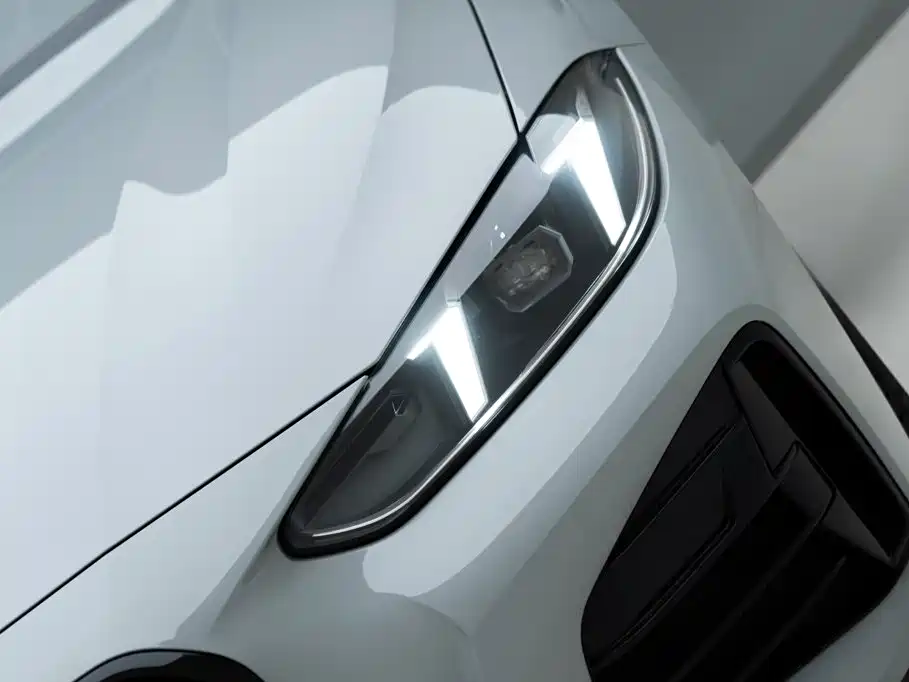 BMW 4 Series — миниатюра 6