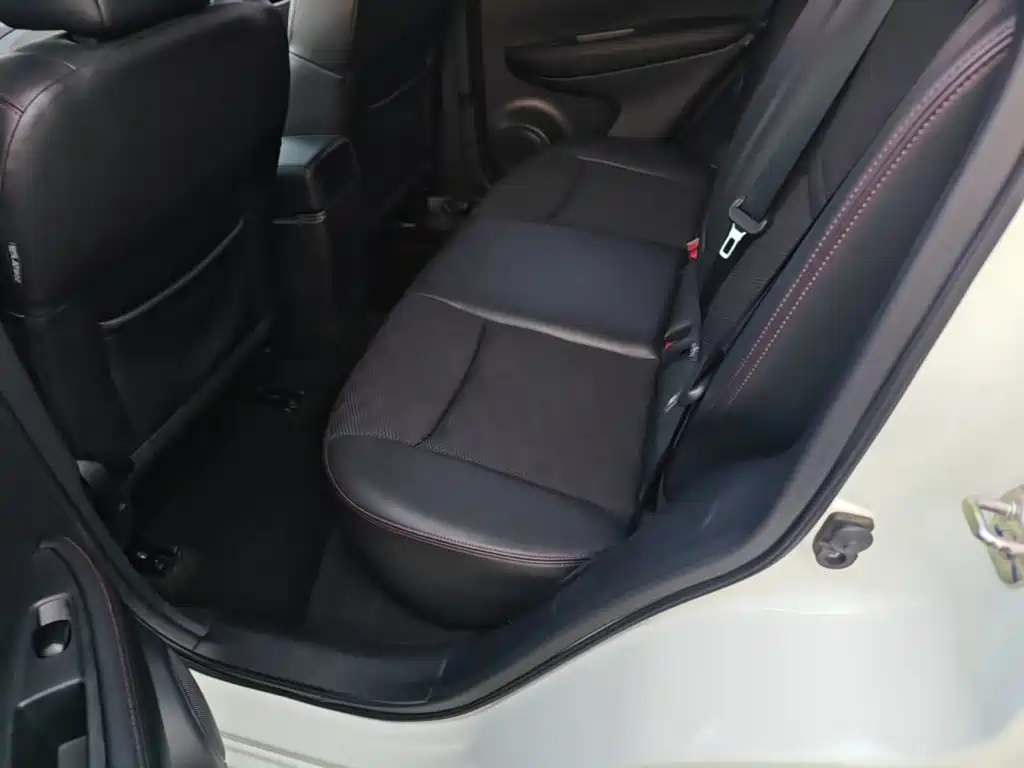 Nissan Qashqai — миниатюра 17