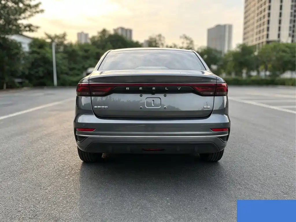 Geely Emgrand — миниатюра 5