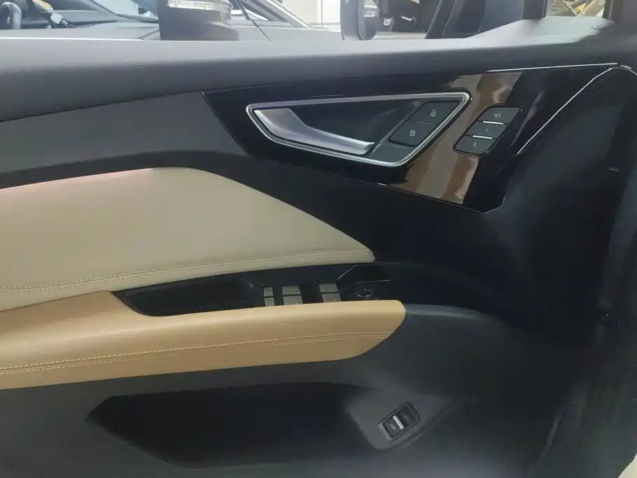 Audi Q4 e-tron 2024 40 e-tron