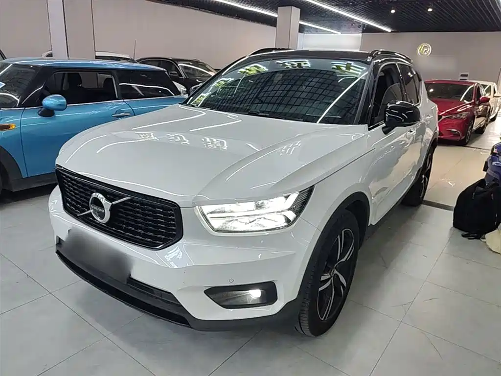 Volvo XC40 2020