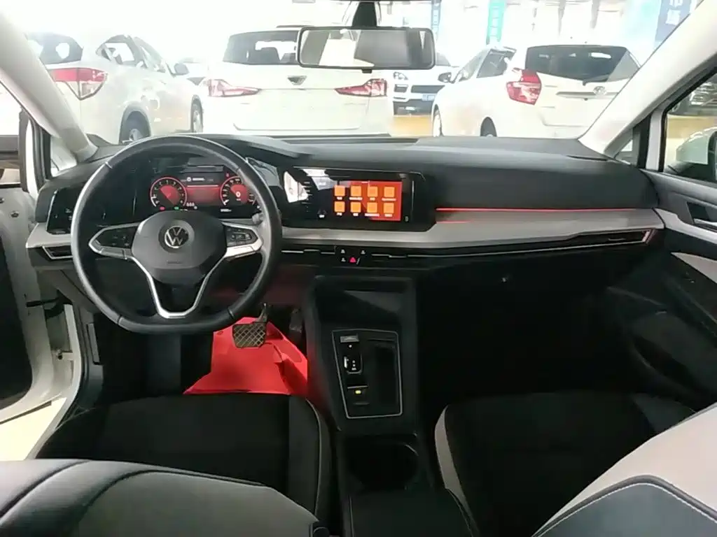 Volkswagen Golf — миниатюра 10