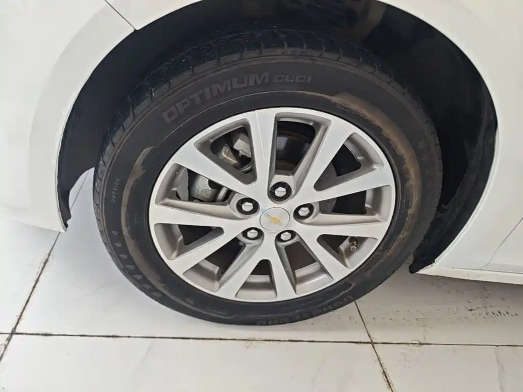 Chevrolet Malibu — миниатюра 23