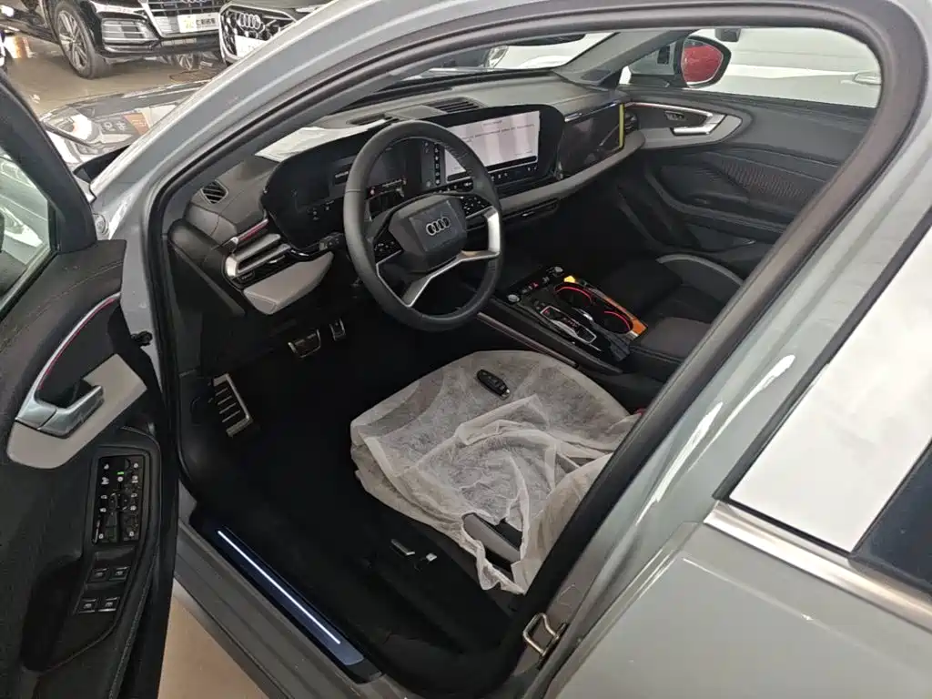 Audi A5L — миниатюра 15