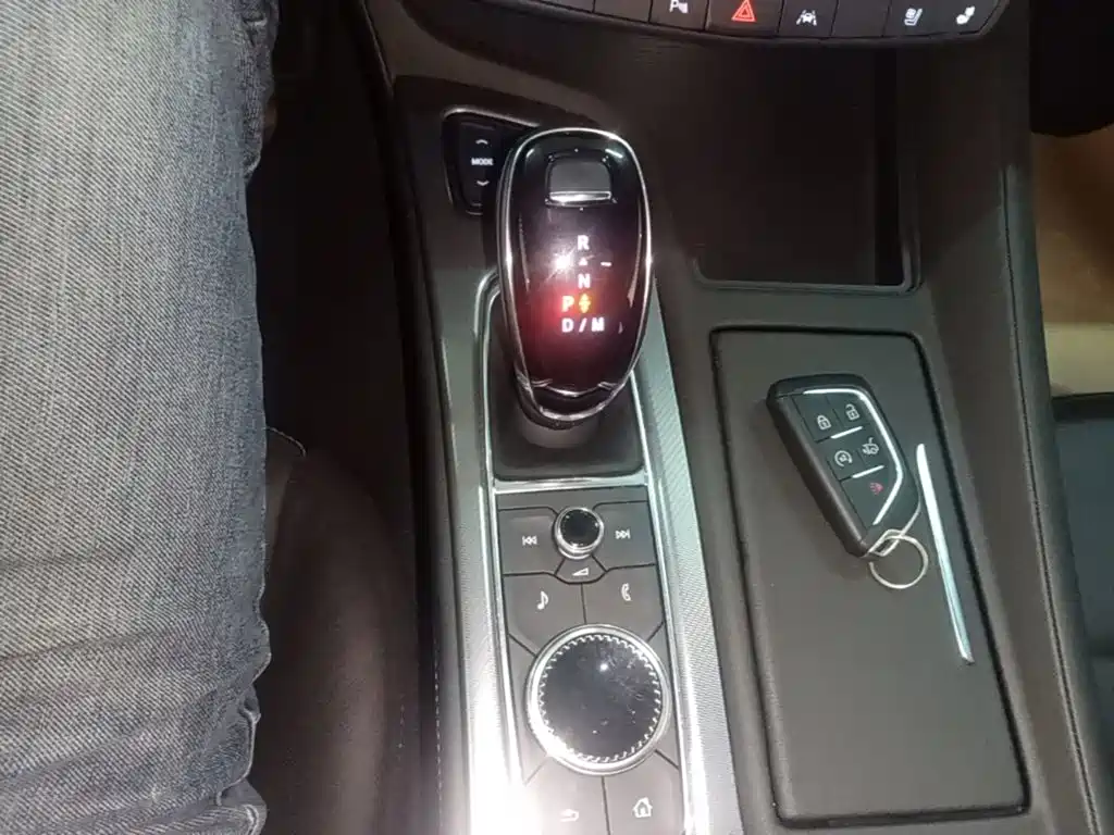 Cadillac CT5 — миниатюра 14