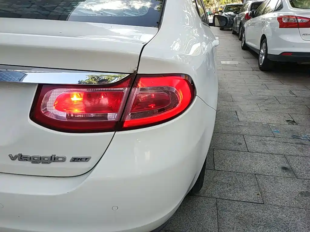 Fiat Viaggio — миниатюра 8