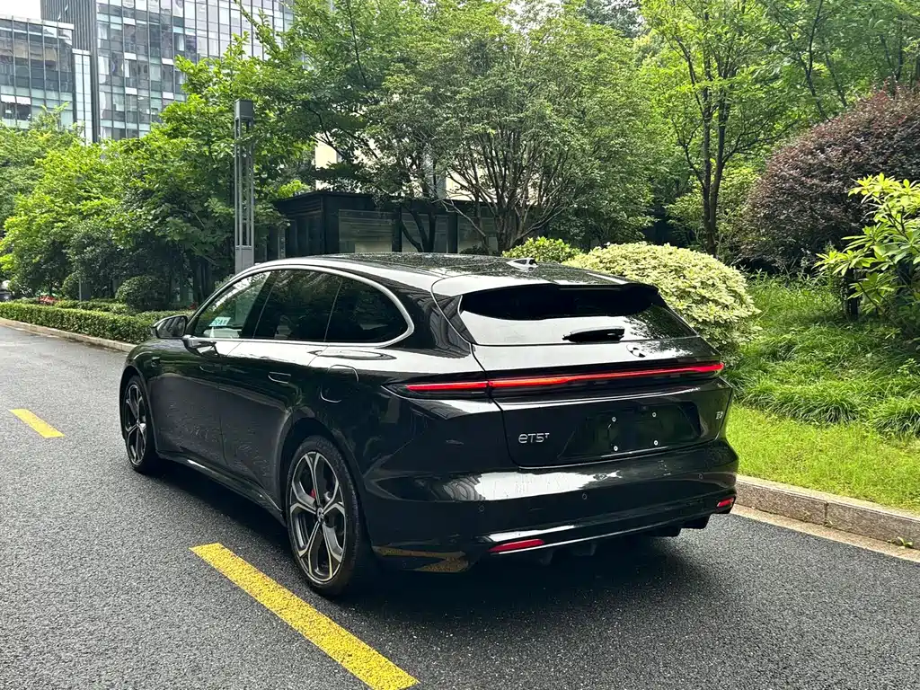 NIO ET5T 2025 75kWh Touring