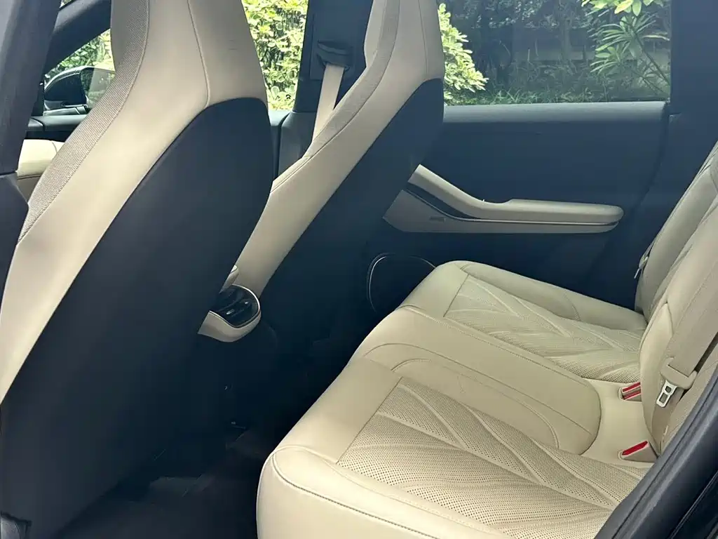 NIO ET5T 2025 75kWh Touring